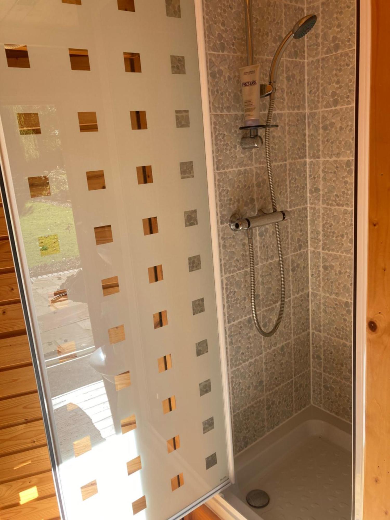 Exclusive 2 Bedroom Apartment With Summer House And Hot Tub Daventry Buitenkant foto